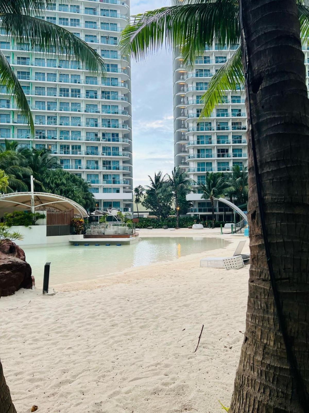 The Bahamas & Maldives Suites At Azure Residences Paranaque 15 Mins Manila Airport T3 エクステリア 写真