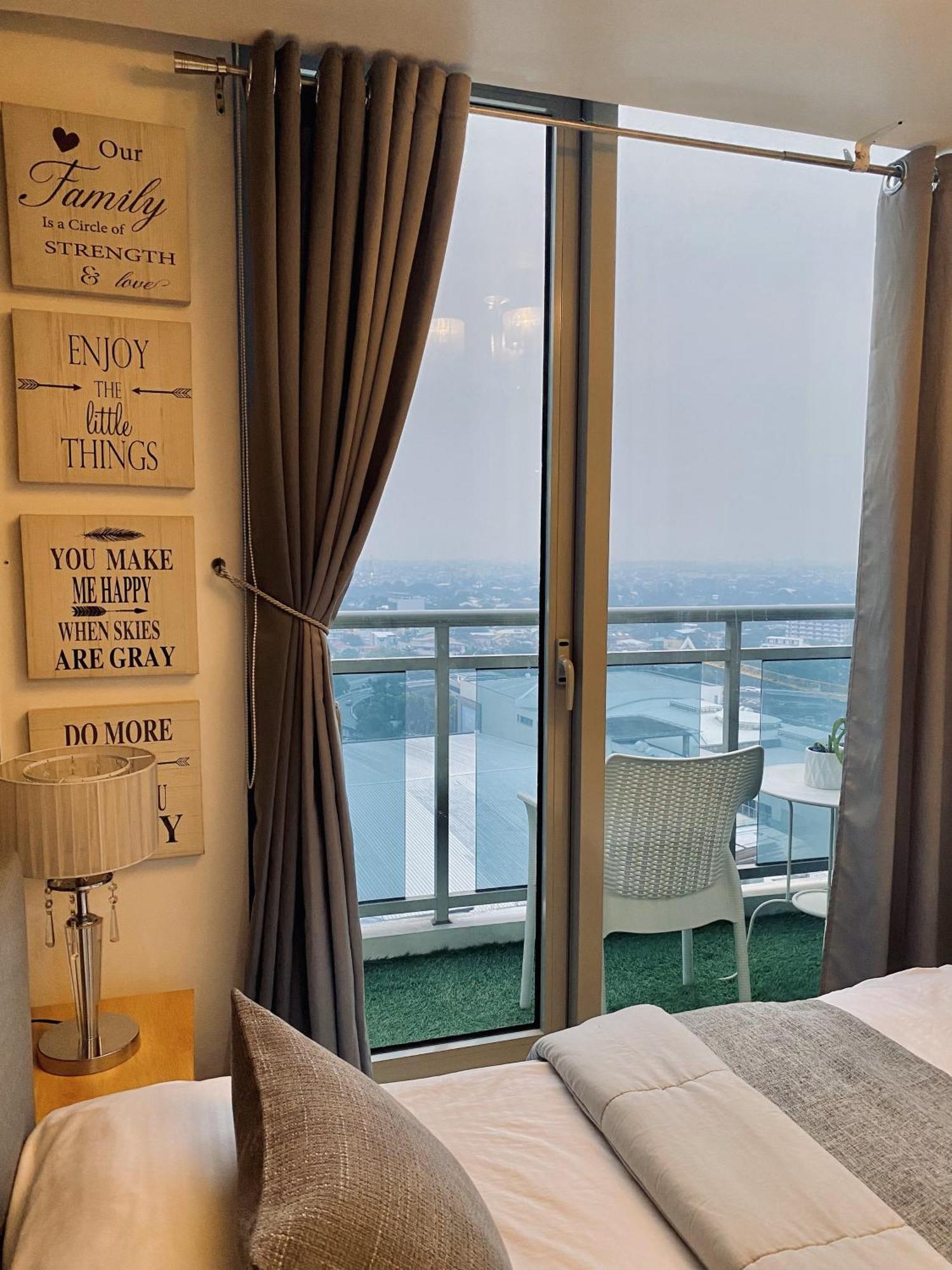 The Bahamas & Maldives Suites At Azure Residences Paranaque 15 Mins Manila Airport T3 エクステリア 写真